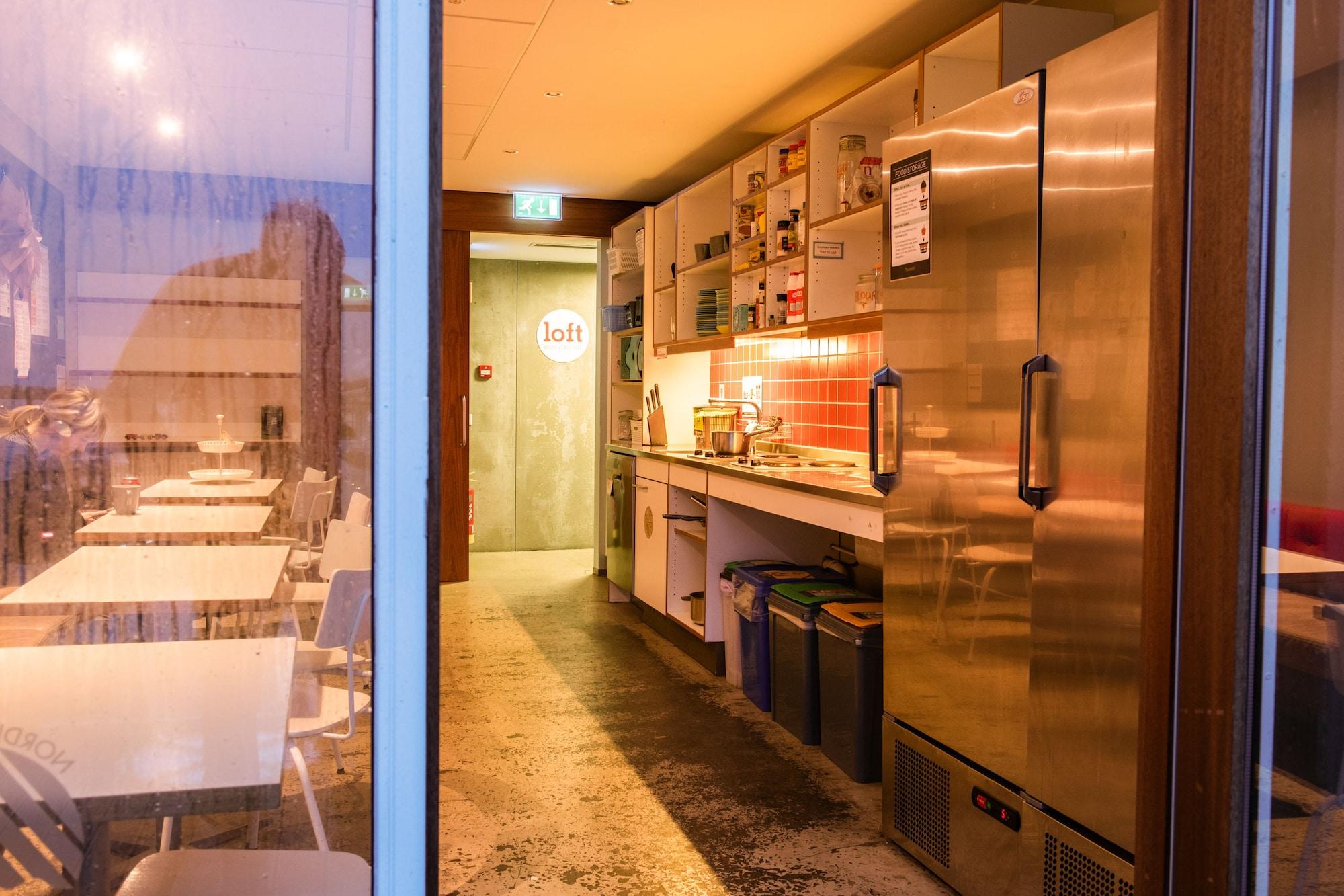 Loft - Hi Eco Hostel เรคยาวิก ภายนอก รูปภาพ