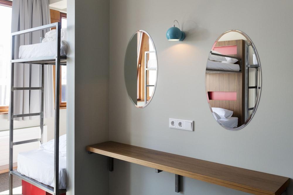 Loft - Hi Eco Hostel เรคยาวิก ภายนอก รูปภาพ
