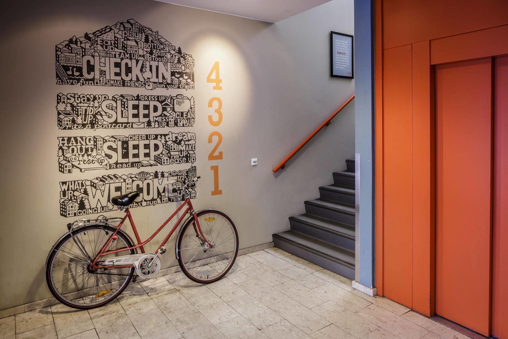 Loft - Hi Eco Hostel เรคยาวิก ภายนอก รูปภาพ